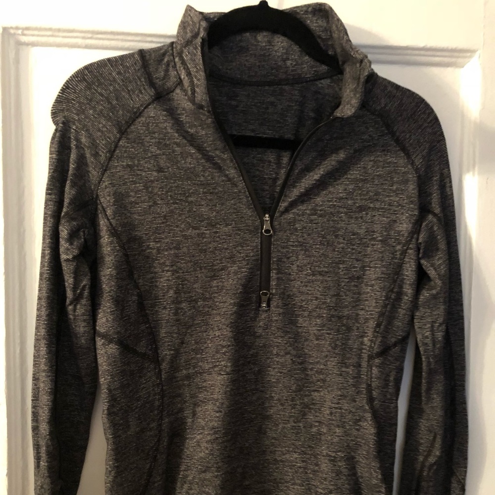 Lulu 1/2 zip pullover